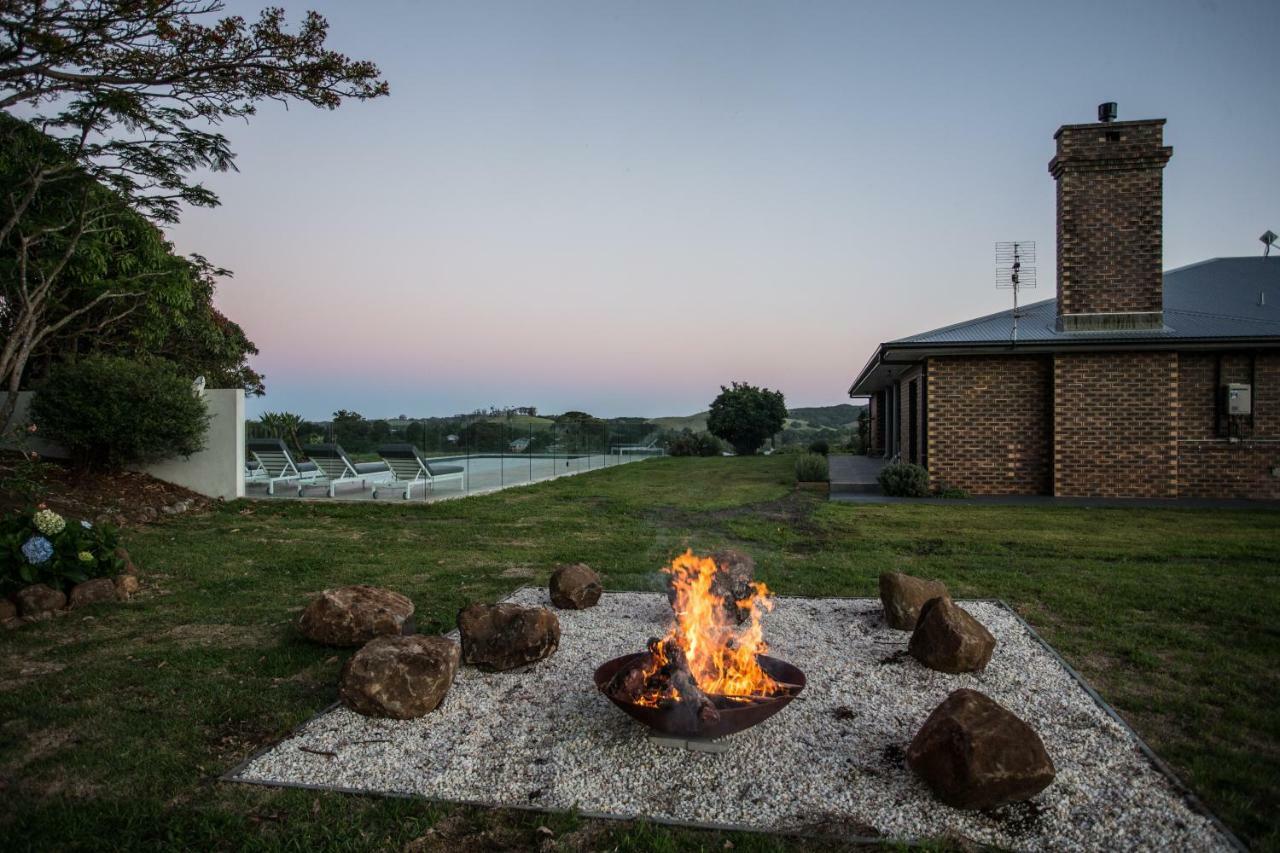 99 Acres Bangalow Retreat 외부 사진