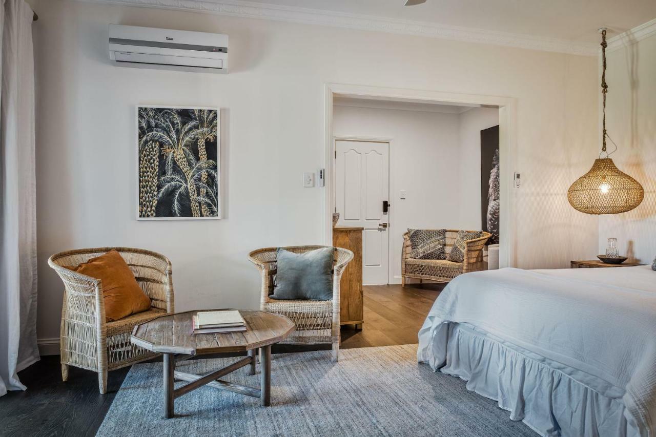99 Acres Bangalow Retreat 외부 사진